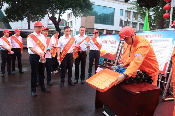 c739213694824576bd6eb629696abc5e.jpg c739213694824576bd6eb629696abc5e.jpg