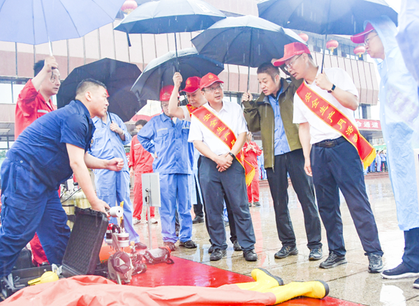 e4f210c5a7cb4d9c892b9746dae8d241.jpg e4f210c5a7cb4d9c892b9746dae8d241.jpg