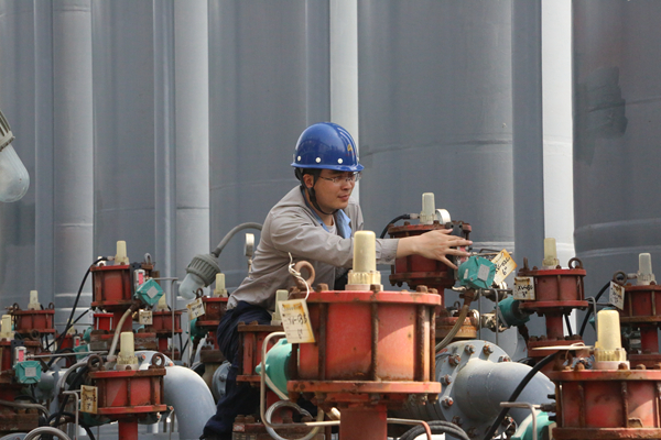 45f0921483c9415c95136bd338fedf19.jpg 45f0921483c9415c95136bd338fedf19.jpg